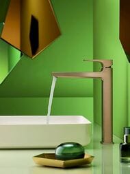 Смеситель Hansgrohe Metropol 32512140  для умывальника, с донным клапаном, 260мм, шлифов бронза