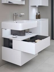 Тумба под раковину Duravit Qatego 590х470мм подвесная, 2 ящ., подсветка, белый мат. QA4393018180010