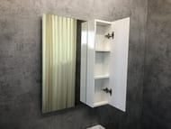 Зеркало-шкаф COMFORTY Неаполь-65 (650х800х170) подвесной, без подсветки, белый глянец 00004148728