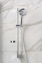 ������� �������� Jacob Delafon Elite E32910-CP ������ 700 ��, �����, ����� 110 ��, 3 ������, ����