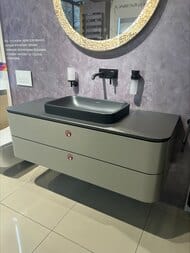 Уценка! Тумба с раковиной Duravit Happy D.2 Plus 1300х408х550 2 ящ., подсветка, цвет: серый матовый