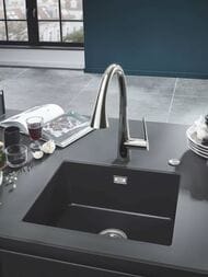 Смеситель Grohe Zedra 32294002 для кухни, выдвижной поворотный излив, хром
