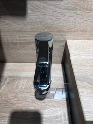 Уценка! Смеситель Duravit B.2 для раковины однозахватный , излив 101мм, хром B21010002010