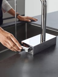 ��������� Hansgrohe Aquno Select M81 ��� ����� 250 ��������� �����, 2jet, sBox, ���� 73830000