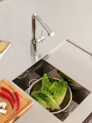 Смеситель Grohe Essence 30270000 для кухни, однорычажный, гибкая подводка 3/8
