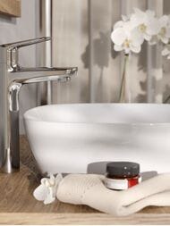 Смеситель Iddis TORR для умывальника TORSB01i01 однозахватный, высокий фиксированный излив 208 мм