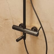 Душевая система Vincea Феерие (Feerie) VSFS-5FE1MB с изливом, черный