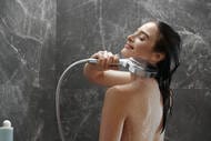 ������� ������� Hansgrohe Rainfinity Showerpipe 360 1jet ������� ������ ���� 26842000