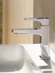 Смеситель Hansgrohe Metropol 74500000 на раковину с клапаном клик-клак, излив 100 мм, ручка-петля