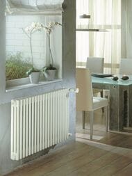 Радиатор Zehnder Charleston 3180 трехтрубчатый 8 секций, боковое подключение 1/2", белый
