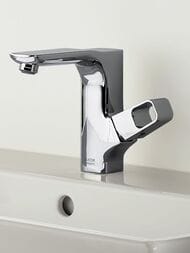 Смеситель Axor Urquiola 11021000 для умывальника однозахватный, без донного клапана, излив 139 мм
