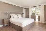 Карниз Orac Decor C902 (103х103х2000) белый (шт.)