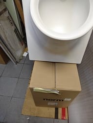 Уценка! Писсуар Vitra Istanbul 500х700 с ИК-датчиком, питание от батареи, белый 4517B003-5300 — изображение 6