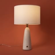 Настольный светильник Freya MarmoLatte (Мармолатте) FR2054TL-01BS, 220/240 V, IP 20, белый