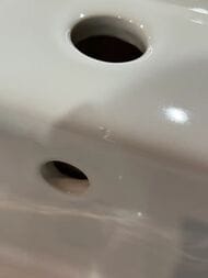 Уценка! Раковина с пьедесталом Vitra Normus (550х420х810) с отв. под смеситель, белая 9600B003-7650 - уценка. — изображение 3