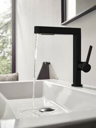 Смеситель Hansgrohe Finoris 76063670 для раковины, с выдвижным изливом, матовый черный — изображение 12