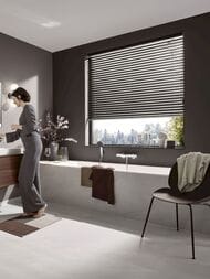 Смеситель Hansgrohe Vivenis 75420000 для ванны, настенный, хром — изображение 3