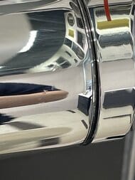 Уценка! Смеситель для ванны/душа Vitra Suit настенный, однозахватный, без излива, хром A42488EXP