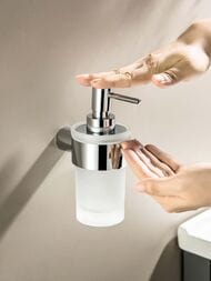 Дозатор для жидкого мыла Aquatek Лира AQ4405CR подвесной, стекло матовое, латунь, цвет: хром