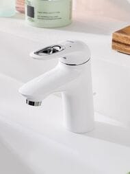 Смеситель Grohe EuroStyle 23374LS3 для умывальника, S-Size, донный клапан, белый