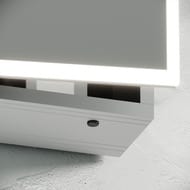Зеркальный шкаф SANCOS Evoke 600х136х700 подсветка, розетка,USB,Type-C, бесконтактное управл. SC8060