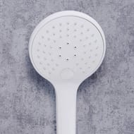 Смеситель для ванны/душа WasserKRAFT Mindel 8501 настенный, однозахватный, душ. гарнитур, белый