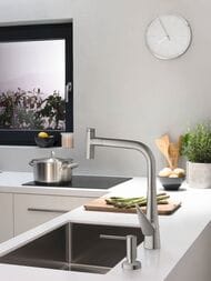 Смеситель Hansgrohe Talis Select M51 для кухни 300 вытяжной излив, сталь 73867800 — миниатюра 2