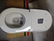 Уценка! Унитаз напольный Villeroy & Boch Subway 2.0 370х560х400 безободковый с сиденьем-микролифт - уценка. — изображение 9