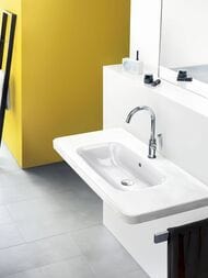 Смеситель Hansgrohe Logis 71131 для умывальника однозахватный, поворотный излив, без донного клапана — миниатюра 2