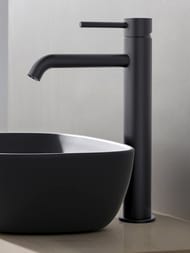 Смеситель для раковины Aquatek Европа AQ1304MB однозахватный, излив 214мм, б/дон. клап., черный мат — миниатюра 7