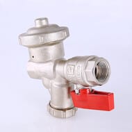 ���� 1/2"�� VALTEC ���� �������������, c �������� � ���������� �������� VT.300.N.04