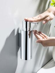 Дозатор для жидкого мыла Aquatek Оберон AQ4205CR подвесной, нержавеющая сталь, латунь, цвет: хром