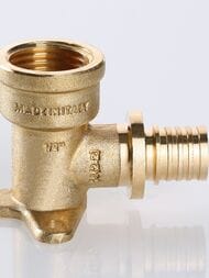 Водорозетка VALTEC аксиальная, 20х1/2"В, латунь, VTm.454.BG.002004