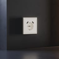Накладка для розетки с/з и защитными шторками, с USB A+A Voltum S70 VLS000913, хлопок