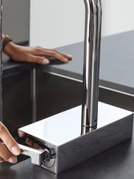 ��������� Hansgrohe Aquno Select M81 ��� ����� 170 � �������� �����, 3jet, sBox, ���� 73831000