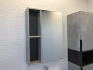 Зеркало-шкаф COMFORTY Франкфурт-60 (600х800х145) подвесной, бетон светлый 00-00004331