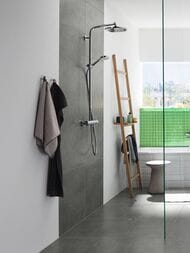 ������� ������� Hansgrohe Crometta S 240 Showerpipe � ����������� �/����, ������� � ���.��� 27267000