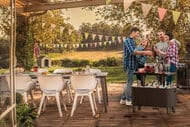 ����-����������� KETER BEVY BAR LARGE COOL BAR (83,5x40�50-74), ����������