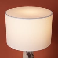 Настольный светильник Freya MarmoLatte (Мармолатте) FR2054TL-01BS1, 220/240 V, IP 20, белый