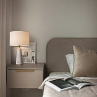 Настольный светильник Freya MarmoLatte (Мармолатте) FR2054TL-01BS, 220/240 V, IP 20, белый