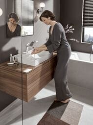 Смеситель Hansgrohe Vivenis 75022000 для раковины, однорычажный, излив 110, хром — изображение 4