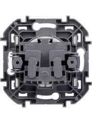 Розетка LEGRAND INSPIRIA с заземлением со шторками 16 А  IP20 алюминий 673732