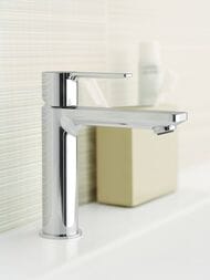 Смеситель Grohe Lineare New 32114001 для умывальника, однорычажный, сливной гарнит, S-Size