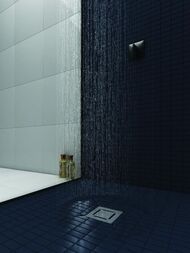 Трап душевой BERGES PLATZ Norma 150х150, матовый хром, боковой выпуск S-сифон D50 H60, 090159