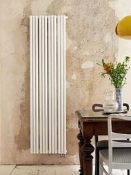 Радиатор стальной Empatiko Takt V R1 однотруб 1072х536х95 27 сек НП.подкл, 1667 Вт, Mild White
