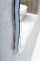 ������� BelBagno (600x30x800) � ���������� � ��������� ������������ SPC-OND-600-800-LED-TCH