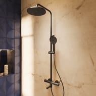 Душевая система Vincea Феерие (Feerie) VSFS-5FE1MB с изливом, черный