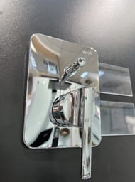 ������! ������� ����� Vitra Suit ��������� ������������� ��� ����� � ���� A42286EXP