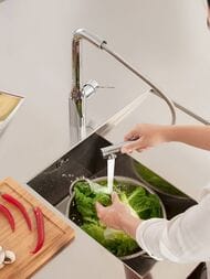Смеситель Grohe Essence 30270000 для кухни, однорычажный, гибкая подводка 3/8