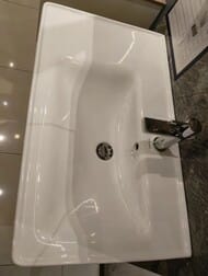 Уценка! Компелкт мебели Duravit D-Neo: зеркальный шкаф, тумба с раковиной, смеситель